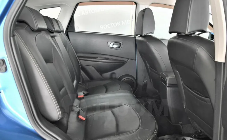 Nissan Qashqai, 1 поколение
