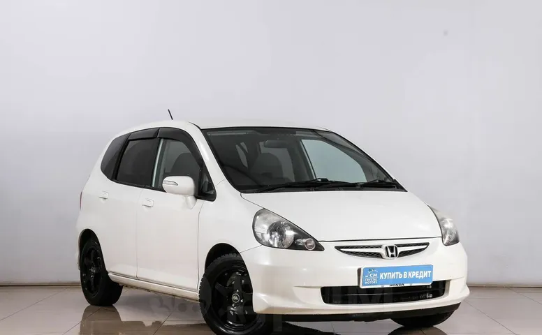 Honda Fit, 1 поколение, 2 рестайлинг