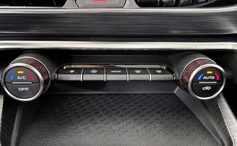 Geely Tugella