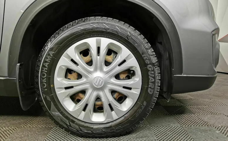 Suzuki Vitara 1.6 AT (117 л.с.) Серый