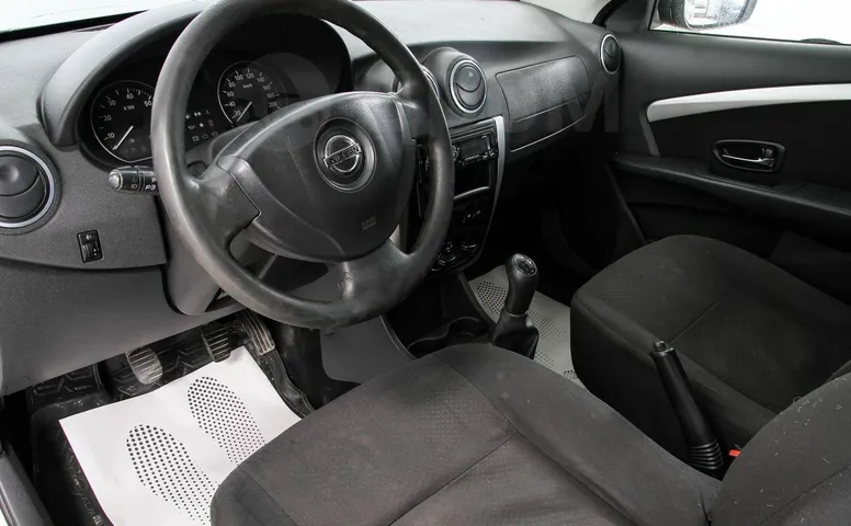 Nissan Almera, 3 поколение