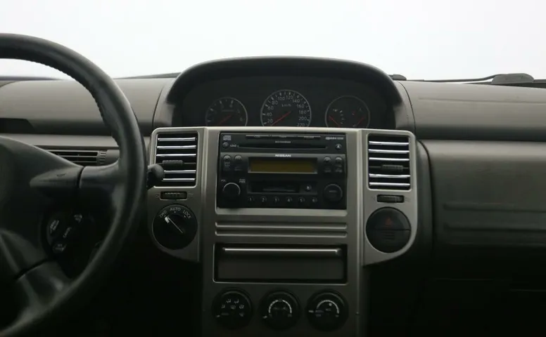 Nissan X-Trail I