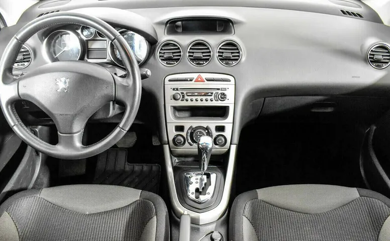 Peugeot 308 I