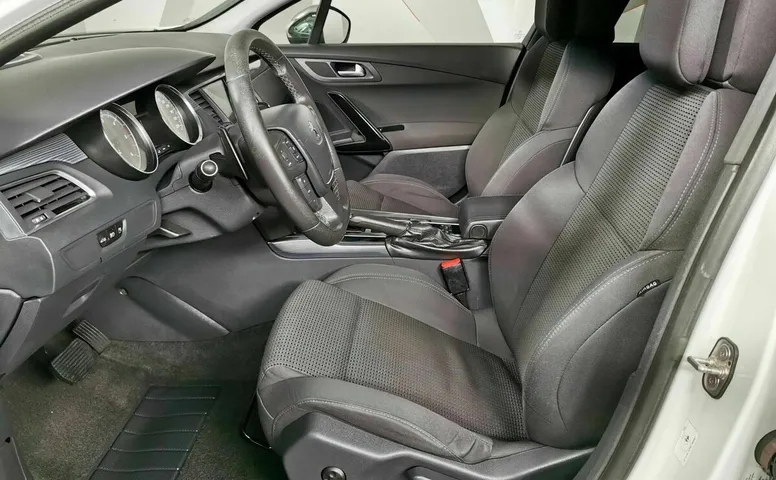 Peugeot 508 2.0 HDi AT (136 л.с.) Белый