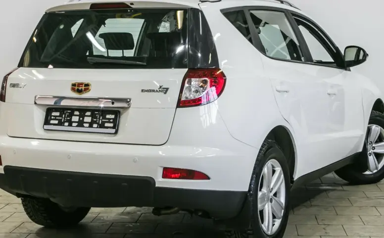 Geely Emgrand X7