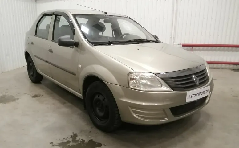 Renault LOGAN 1.4 MT (75 л.с.)
