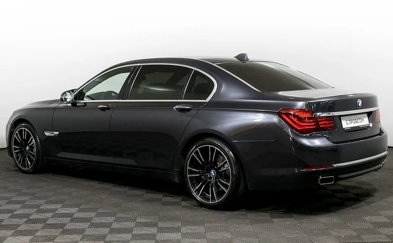 BMW 7 серия