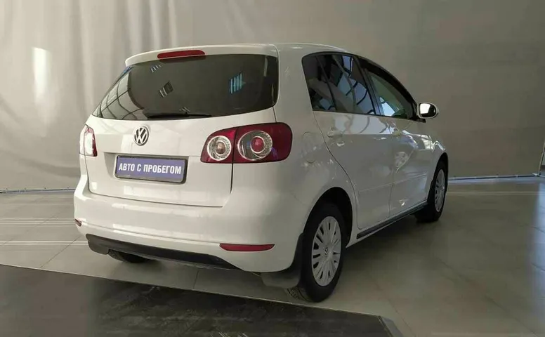 Volkswagen GOLF_PLUS 1.6 AT (102 л.с.)