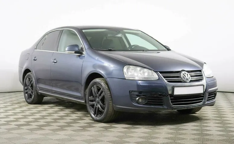 Volkswagen Jetta V