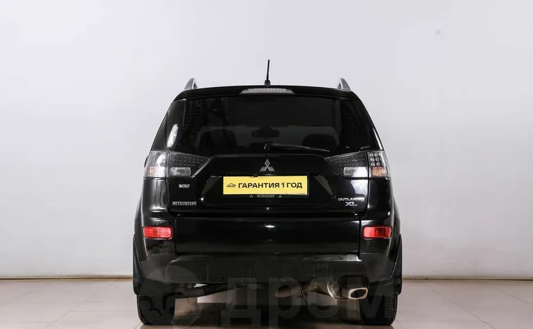 Mitsubishi Outlander, 2 поколение