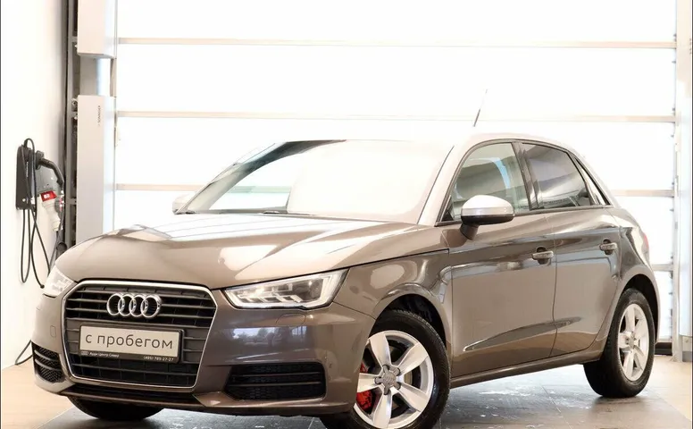 Audi A1 I (8X) Рестайлинг