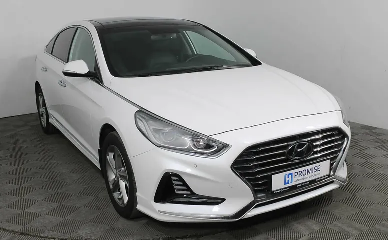 Hyundai Sonata 2.0 АКПП