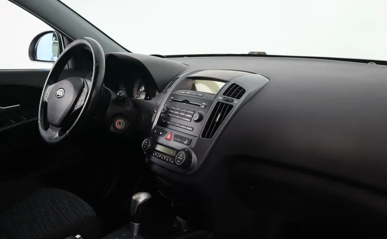 Kia Ceed 1.6 АКПП