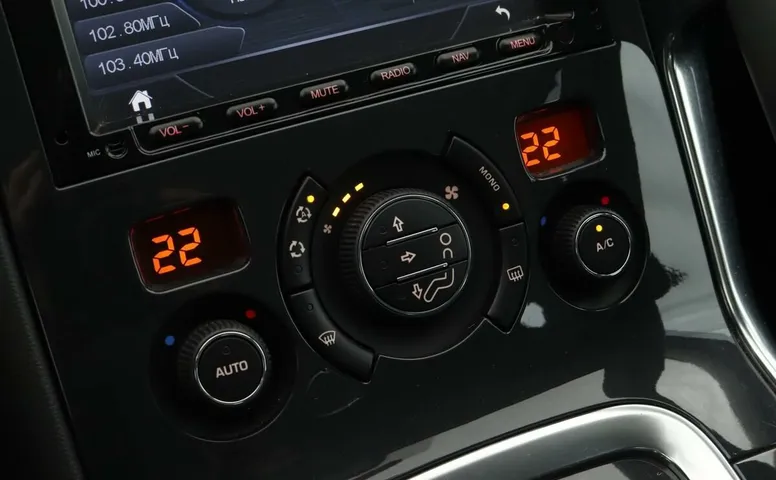Peugeot 3008 I