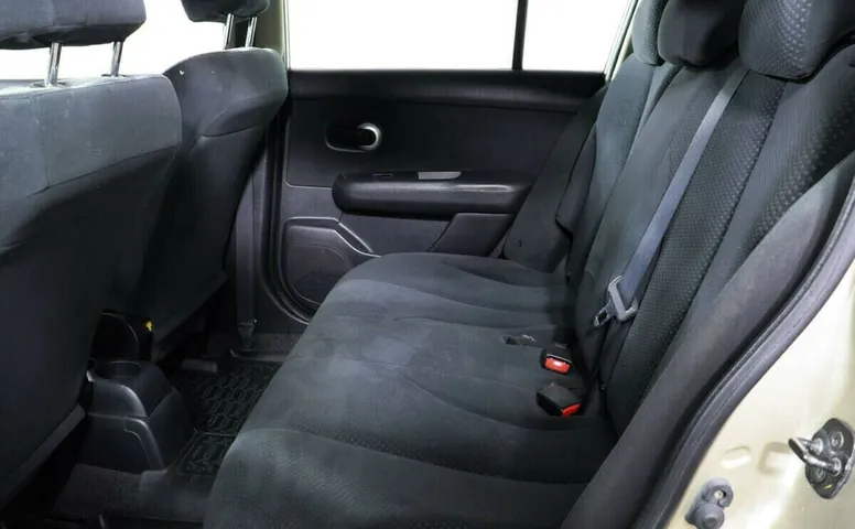 Nissan Tiida I Рестайлинг