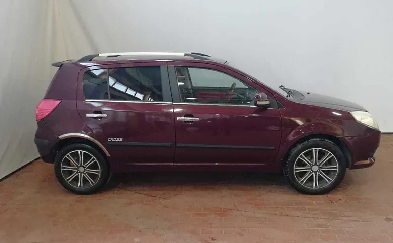 Geely MK_CROSS 1.5 MT (94 л.с.)