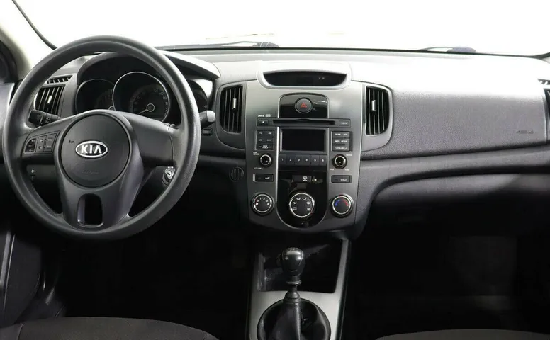 Kia Cerato II