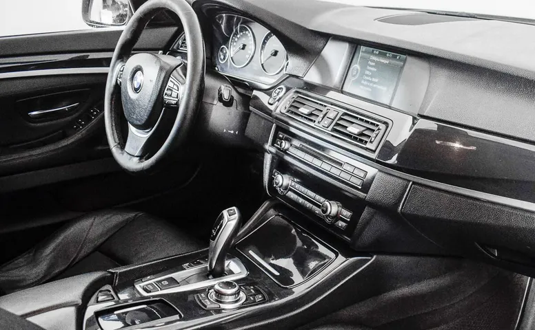 BMW 5 серия