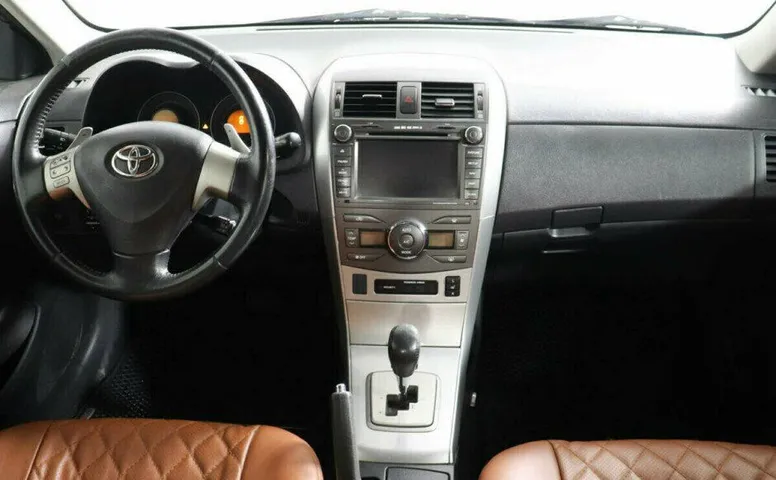 Toyota Corolla 1.6 Робот