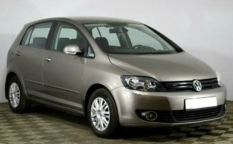 Volkswagen Golf Plus 1.6 Робот