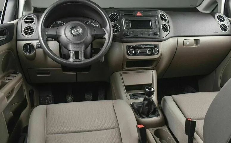 Volkswagen golf plus