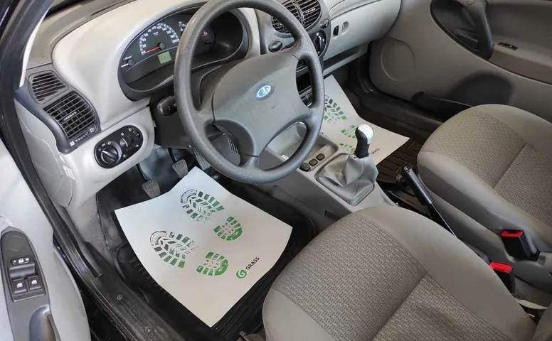 LADA (ВАЗ) KALINA 1.6 MT (81 л.с.)