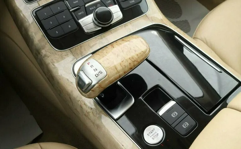 Audi A8 3.0 Автомат