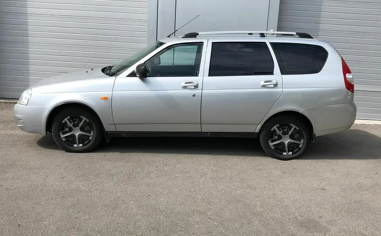 LADA (ВАЗ) 2170 1.6 MT (98 л.с.)