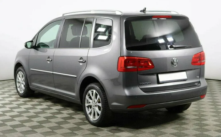 Volkswagen Touran 1.4 Робот