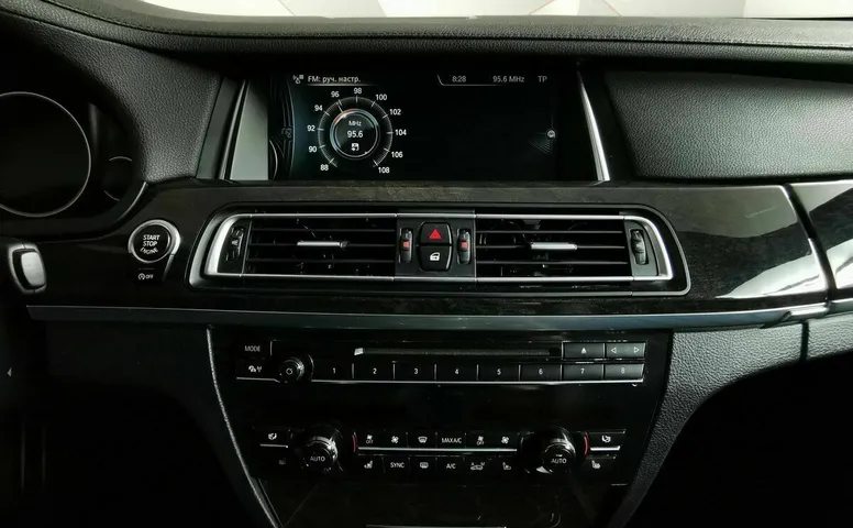 BMW 7 серия 750Li xDrive AT (450 л.с.) Черный