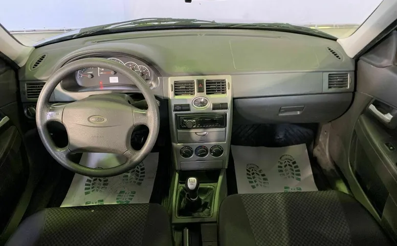 LADA (ВАЗ) 2170 1.6 MT (98 л.с.)