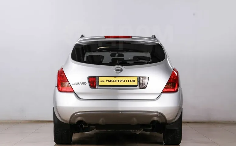 Nissan Murano, 1 поколение