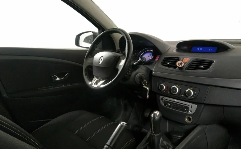 Renault Fluence I Рестайлинг