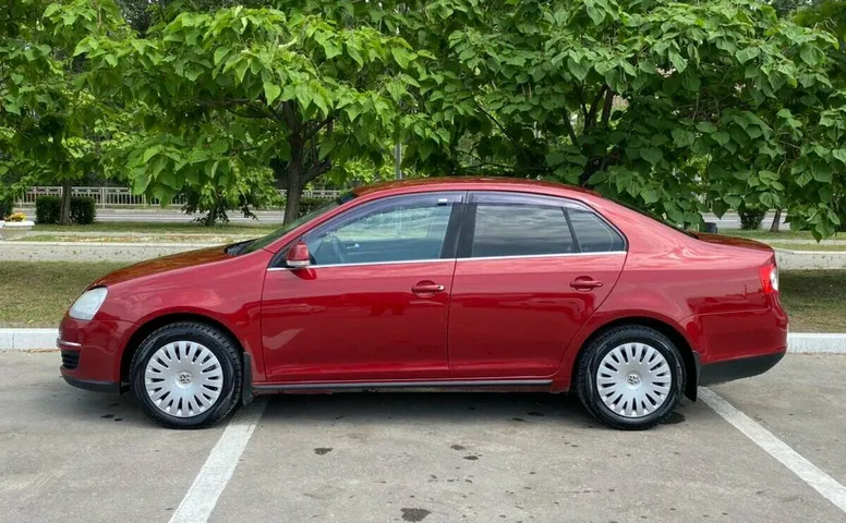 Volkswagen Jetta V