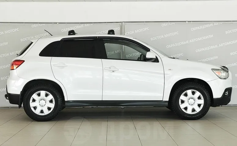Mitsubishi ASX, 1 поколение
