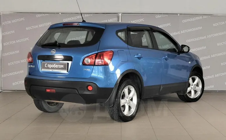 Nissan Qashqai, 1 поколение