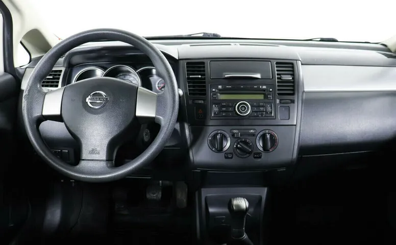 Nissan Tiida I Рестайлинг
