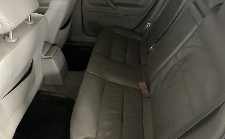 Volkswagen PASSAT 1.8 AT (170 л.с.)