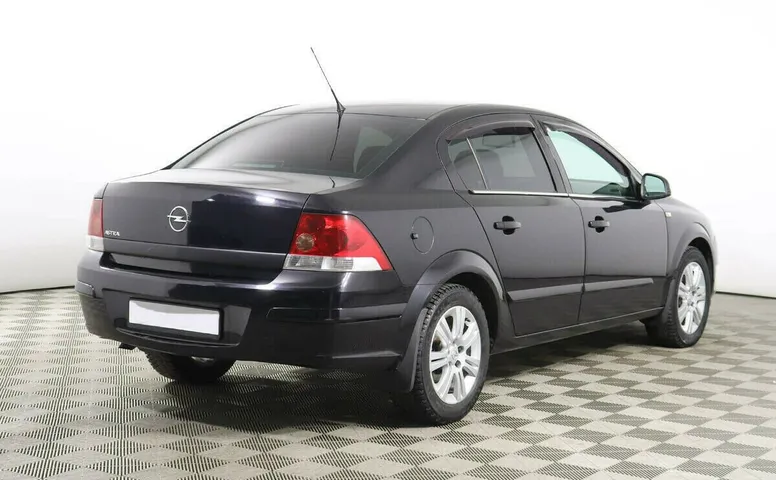 Opel Astra H Рестайлинг