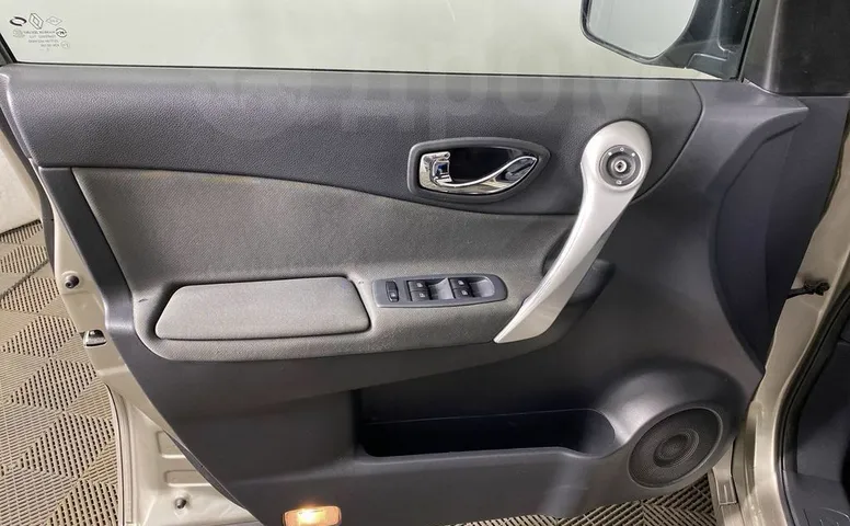 Renault Koleos, 1 поколение