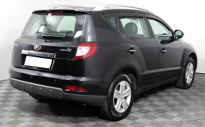 Geely Emgrand X7