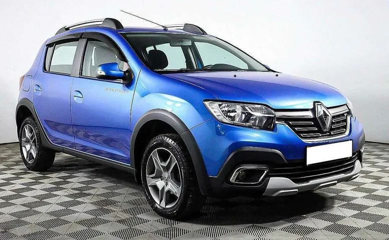 Renault sandero stepway акпп 2021 с пробегом 9 830 км