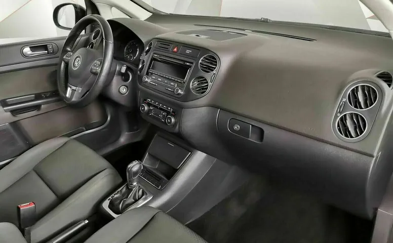 Volkswagen golf plus