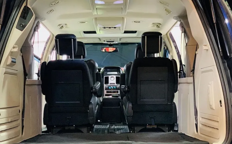 Chrysler Voyager V Grand