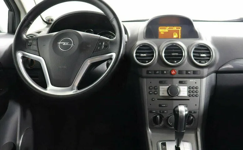 Opel Antara 3.2 Автомат
