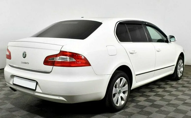 Skoda Superb 1.8 Автомат