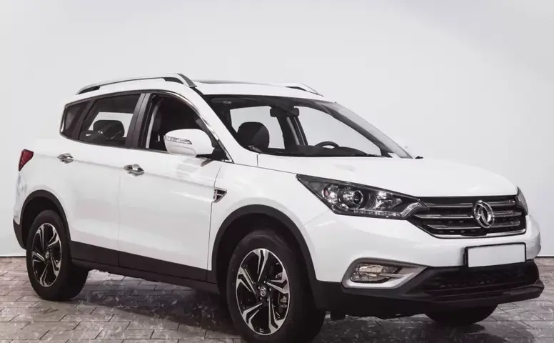 DongFeng AX7