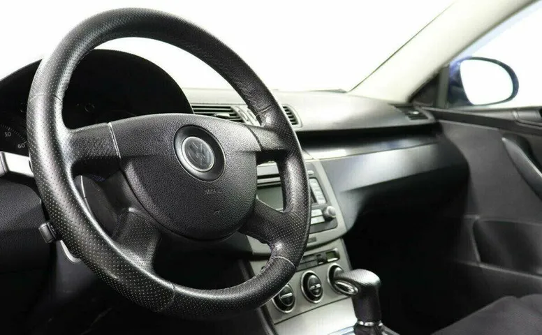 Volkswagen Passat 2.0 Автомат