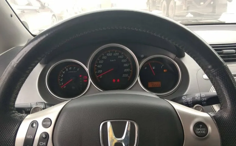 Honda Jazz I Рестайлинг