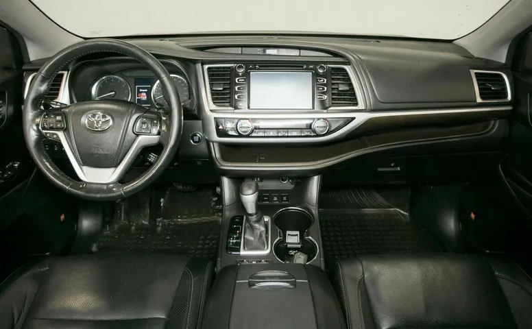 Toyota highlander